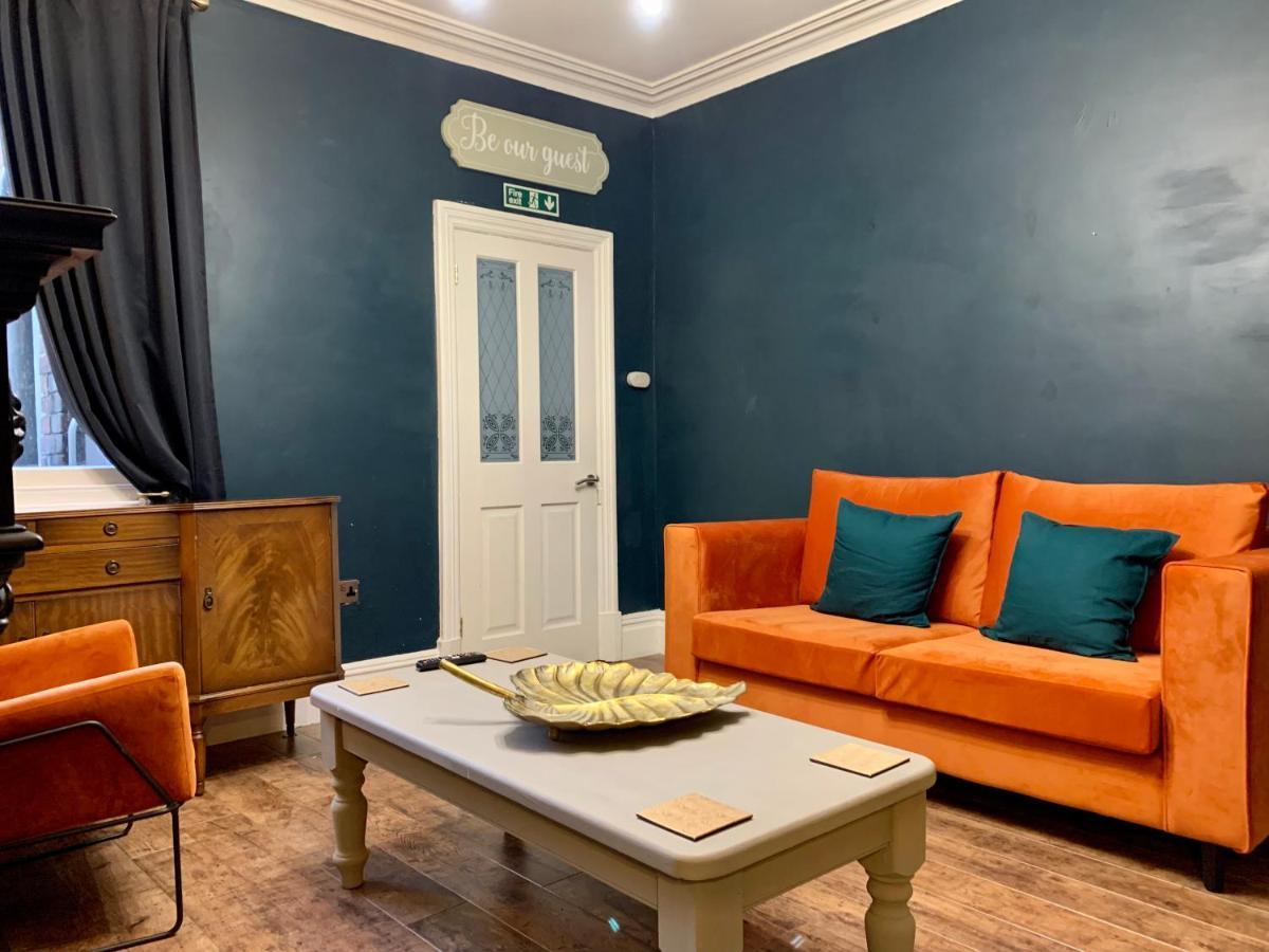 Stamer House By Yourstays, Stylish Quirky House, With 4 Double Bedrooms, Book Now! Stoke-on-Trent Exteriér fotografie